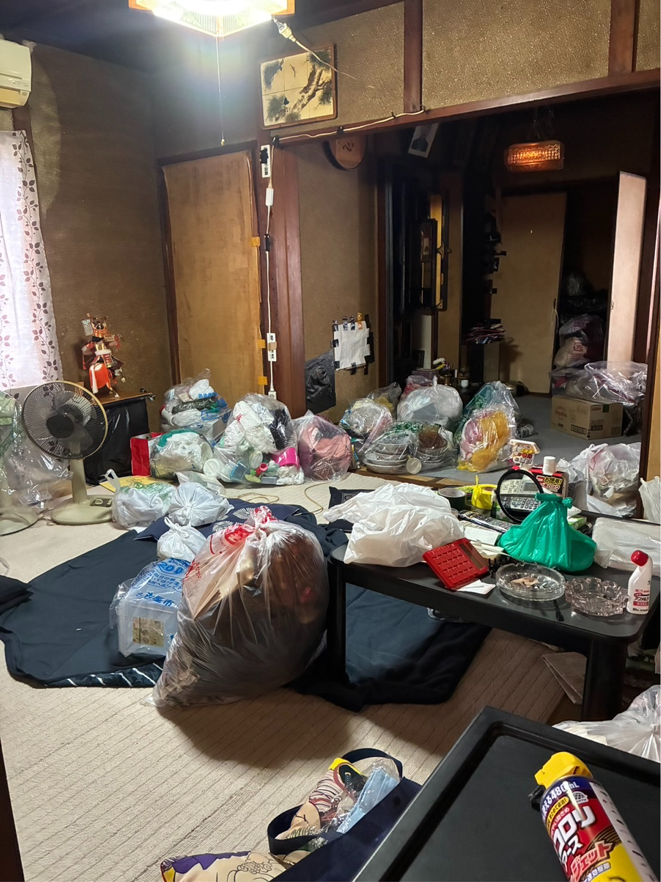 BEFORE 部屋01